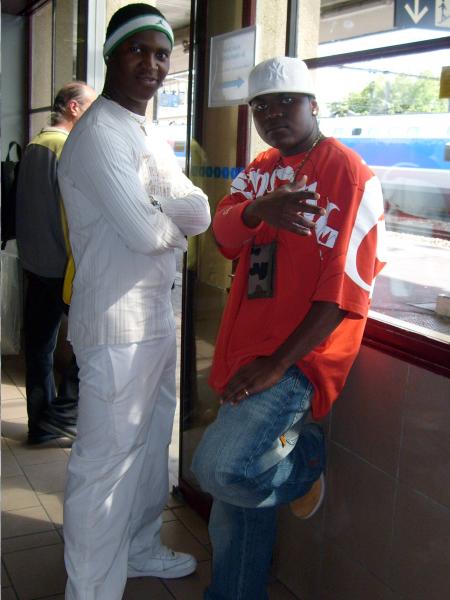 MOI AND MON COUSIN